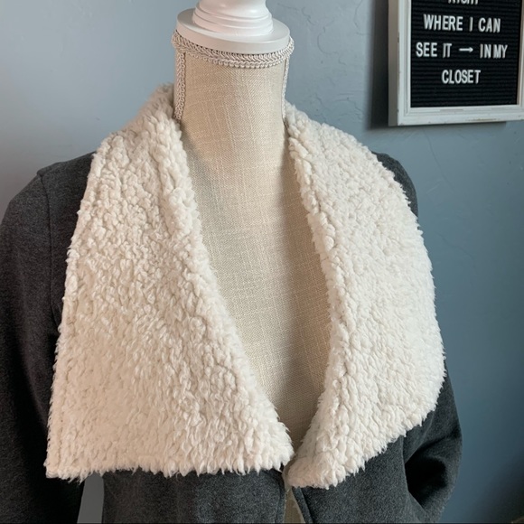 ELEMENT EDEN | Sherpa Lined Jacket Size XS - Picture 2 of 8